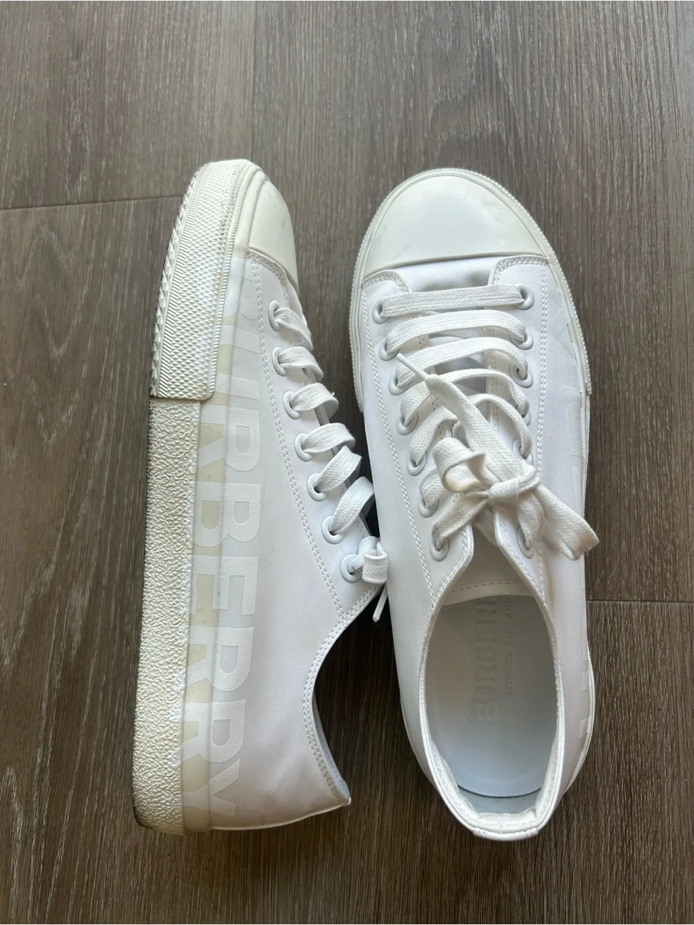 Burberry White Low-Top Canvas Sneakers